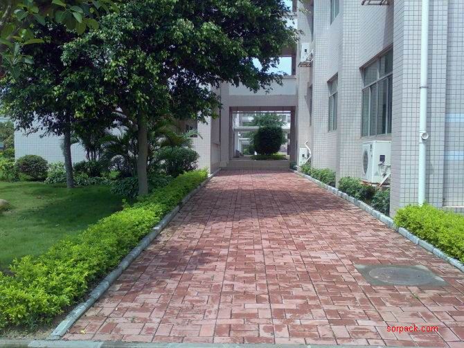 dvubb 图片点击可在新窗口打开查看