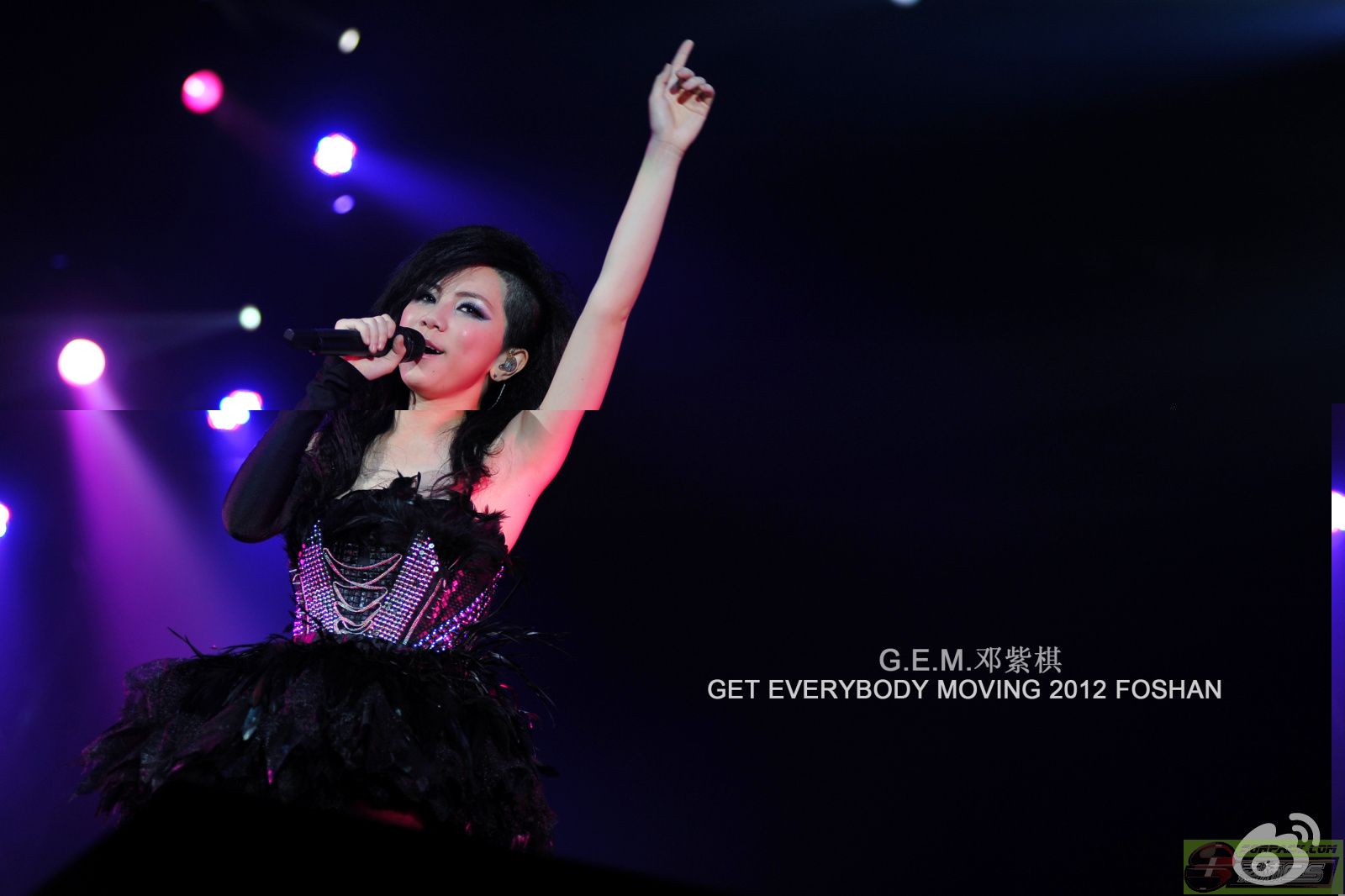 dvubb 图片点击可在新窗口打开查看