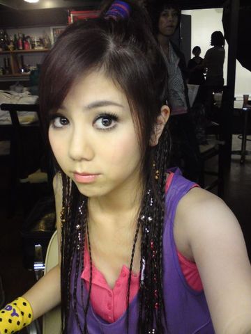 dvubb 图片点击可在新窗口打开查看