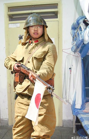 dvubb 图片点击可在新窗口打开查看